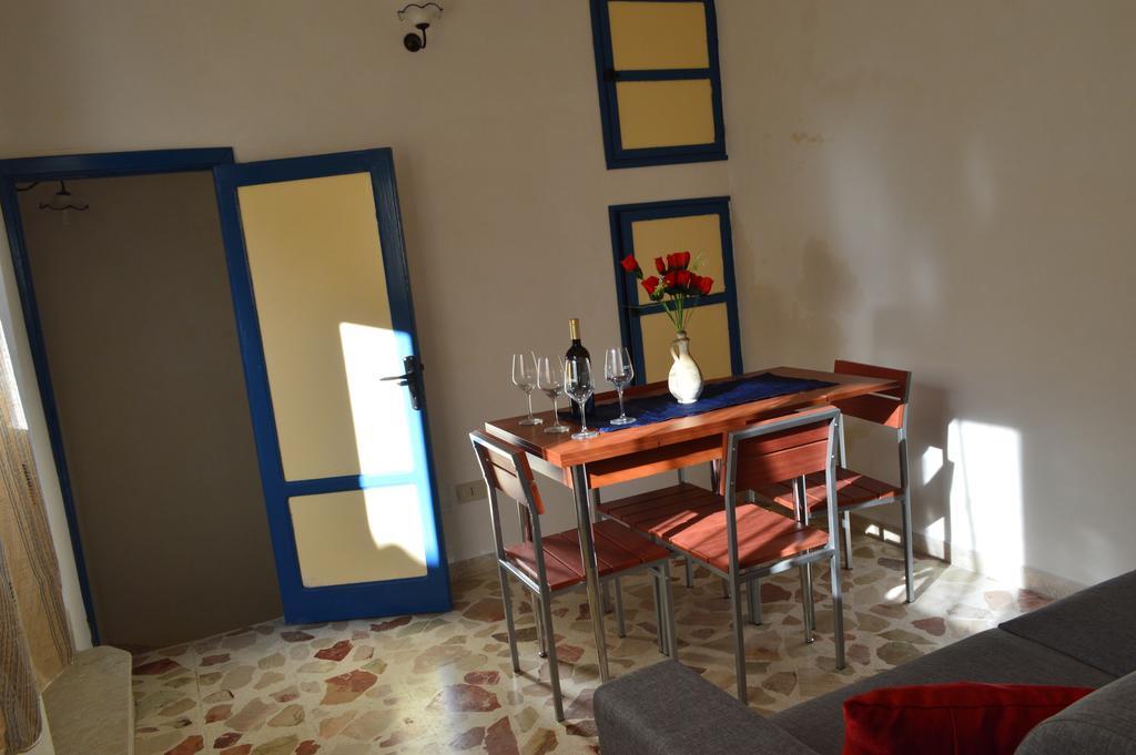Don Vito'S Apartments Castellammare del Golfo Zimmer foto
