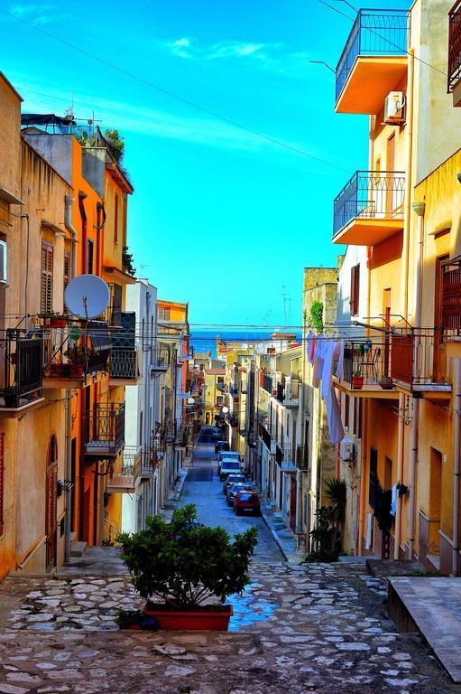 Don Vito'S Apartments Castellammare del Golfo Zimmer foto